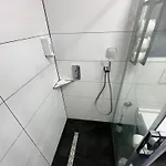 Modern Apartments, Nr 3, Nahe Schalke Arena, Zentral Zur Autobahn A42 Und A2, Ferienwohnung, Monteurwohnung アパート ゲルゼンキルヒェン