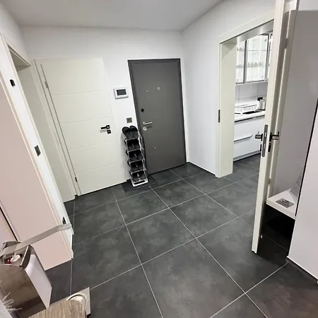 Modern Apartments, Nr 3, Nahe Schalke Arena, Zentral Zur Autobahn A42 Und A2, Ferienwohnung, Monteurwohnung