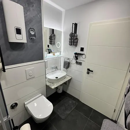 Apartmán Modern Apartments, Nr 3, Nahe Schalke Arena, Zentral Zur Autobahn A42 Und A2, Ferienwohnung, Monteurwohnung