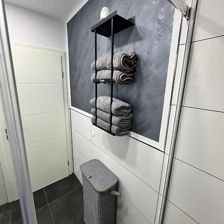 Modern Apartments, Nr 3, Nahe Schalke Arena, Zentral Zur Autobahn A42 Und A2, Ferienwohnung, Monteurwohnung Gelsenkirchen