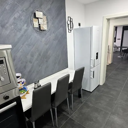 Modern Apartments, Nr 3, Nahe Schalke Arena, Zentral Zur Autobahn A42 Und A2, Ferienwohnung, Monteurwohnung Appartement *