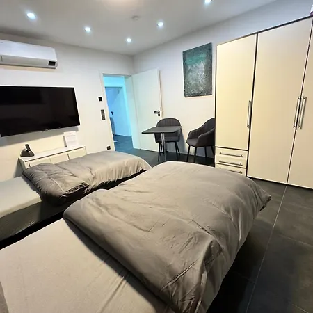 Modern Apartments, Nr 3, Nahe Schalke Arena, Zentral Zur Autobahn A42 Und A2, Ferienwohnung, Monteurwohnung Apartmán Gelsenkirchen