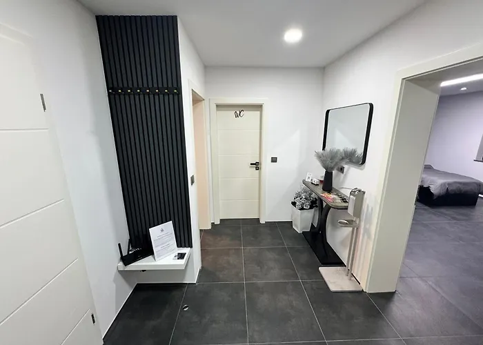 Apartment Modern Apartments, Nr 3, Nahe Schalke Arena, Zentral Zur Autobahn A42 Und A2, Ferienwohnung, Monteurwohnung *