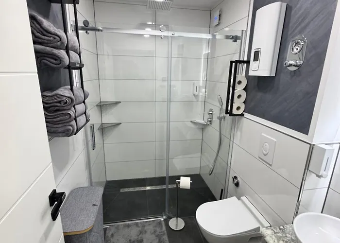 Modern Apartments, Nr 3, Nahe Schalke Arena, Zentral Zur Autobahn A42 Und A2, Ferienwohnung, Monteurwohnung Appartement