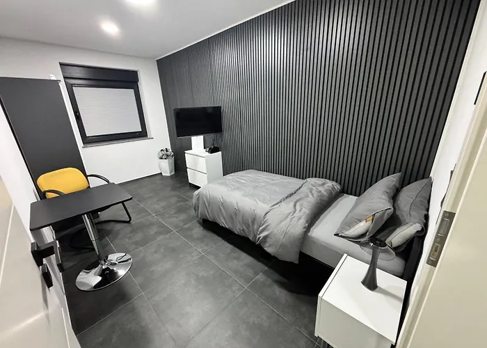 Modern Apartments, Nr 3, Nahe Schalke Arena, Zentral Zur Autobahn A42 Und A2, Ferienwohnung, Monteurwohnung *